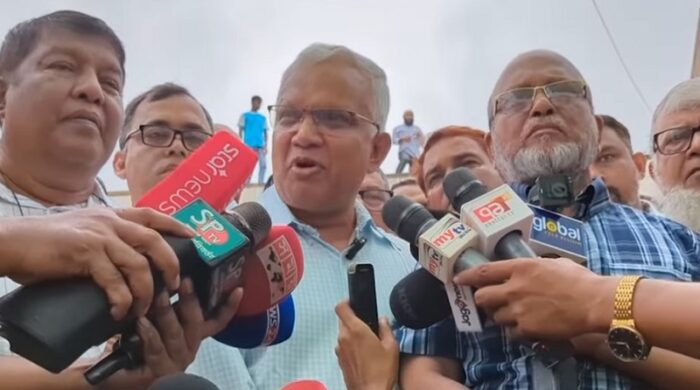 ‘নির্বাচন হতে না দেয়ার হুমকিতে স্বৈরাচারের পদধ্বনি শোনা যাচ্ছে’