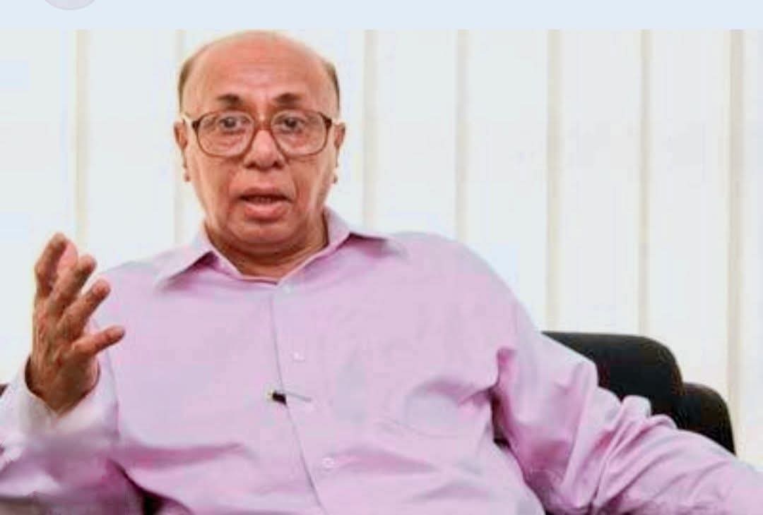 ড. মীর্জা আজিজুল ইসলাম গুরুতর অসুস্থ হয়ে ঢাকার এভারকেয়ার হাসপাতালে
